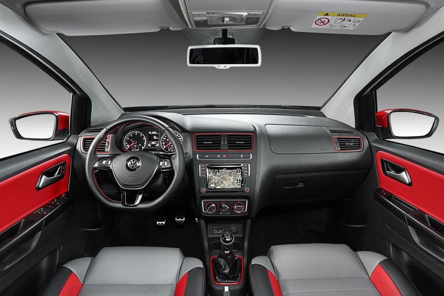 Торпедо Volkswagen Fox Pepper 2017 года  (фото 3 из 4)
